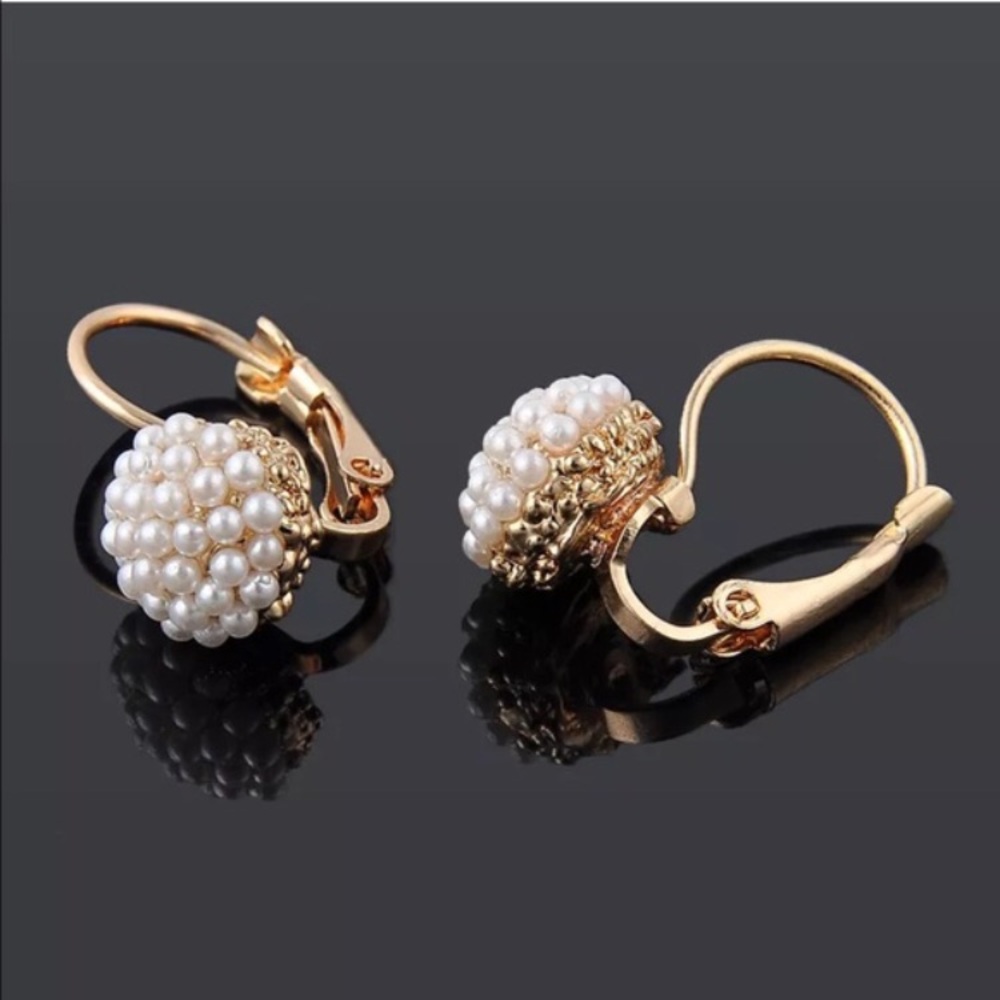 Stunning Pearl Dangle